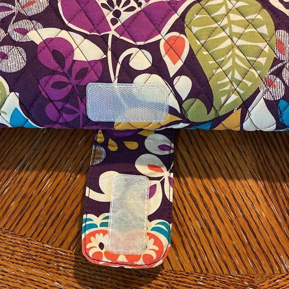 Vera Bradley changing pad-retired pattern plum crazy NWOT, never used